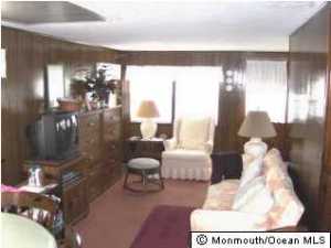 22 4th Ln, Berkeley, NJ 08752 photo 3