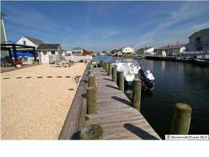 824 Windward Dr, Forked River, NJ 08731 photo 2