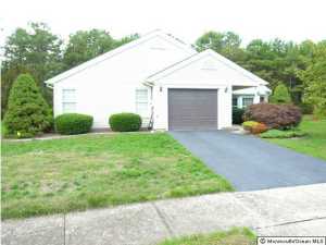 8 Norwick Ct, Forked River, NJ 08731 photo 2