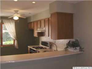 6 Rose Manor Ct, Brick, NJ 08723 photo 3