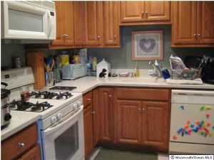 302 Sage Ct, Jackson, NJ 08527 photo 2