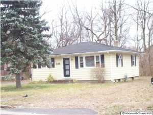 231 Drum Point Rd, Brick, NJ 08723 photo 1