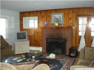 369 Arrowhead Dr, Brick, NJ 08724 photo 2