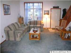 7 Red Maple Dr, Brick, NJ 08724 photo 2