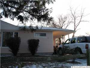 10 E Jack St, Hazlet, NJ 07730 photo 2