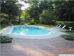 2 Roebling Ct, Middletown, NJ 07748 photo 3