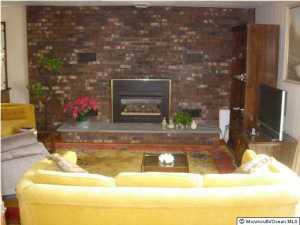 75 Idlebrook Ln, Matawan, NJ 07747 photo 3