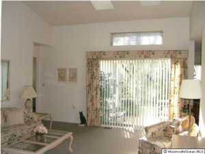 8 Baldwin Sq, Jackson, NJ 08527 photo 3