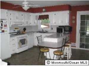 417 Cornell Dr, Brick, NJ 08723 photo 3