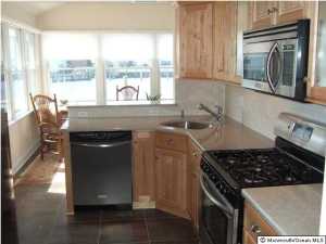 102 Bonita Rd, Waretown, NJ 08758 photo 2