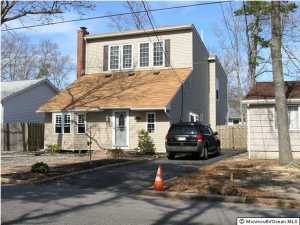 428 Windsor St, Forked River, NJ 08731 photo 1