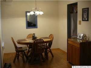 89 Northrup Dr, Brick, NJ 08724 photo 2