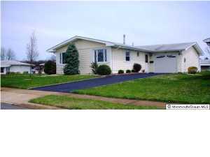 120 Blake Cir, Brick, NJ 08724 photo 1