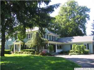 9 Maplecrest Ln, Colts Neck, NJ 07722 photo 1