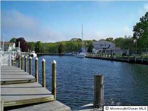 17 Capstan Rd, Waretown, NJ 08758 photo 3