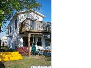 17 Capstan Rd, Waretown, NJ 08758 photo 2