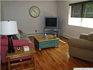 232 Chestnut Ln, Forked River, NJ 08731 photo 2
