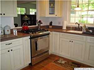 232 Chestnut Ln, Forked River, NJ 08731 photo 3