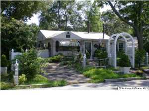 18 Central Ave, Waretown, NJ 08758 photo 1