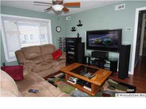 35 Sutton Dr, Brick, NJ 08724 photo 3