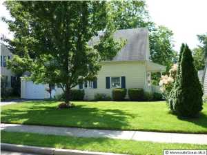 28 Weldon Rd, Matawan, NJ 07747 photo 2