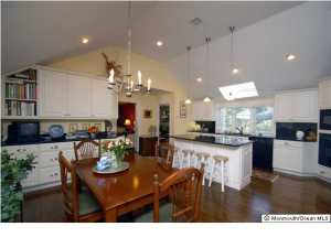 129 Ridge Rd, Rumson, NJ 07760 photo 3