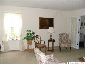 6 Taylor Ln, Jackson, NJ 08527 photo 3