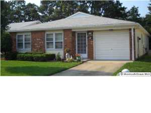 20 Thames Pl, Brick, NJ 08723 photo 1