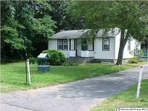 52 E 3rd St, Howell, NJ 07731 photo 1