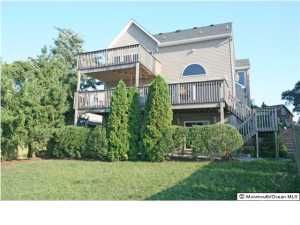 67 E Front St, Keyport, NJ 07735 photo 2