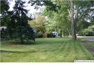 1102 Ruby Dr, Toms River, NJ 08753 photo 3
