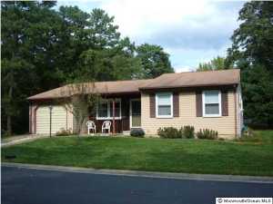 49 Augusta Rd, Whiting, NJ 08759 photo 3