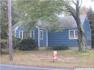 149 Main St, Waretown, NJ 08758 photo 1