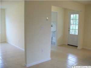 23 Franklin Ave, Middletown, NJ 07748 photo 3