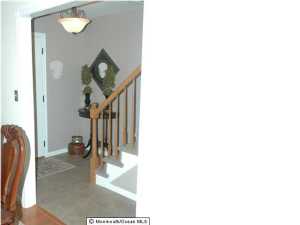 406 Mamie Dr, Brick, NJ 08723 photo 2