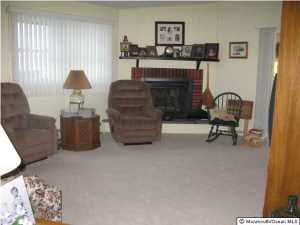 48 E Pampano Dr, Brick, NJ 08723 photo 3