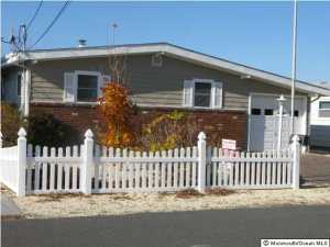 48 E Pampano Dr, Brick, NJ 08723 photo 1