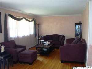 40 Springhill Dr, Howell, NJ 07731 photo 2