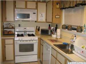 501 Goldthread Ct, Jackson, NJ 08527 photo 2