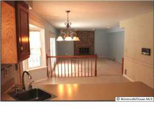 31 Meadows Ln, Ocean, NJ 07712 photo 2