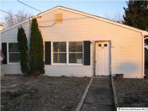 1714 Binnacle Rd, Forked River, NJ 08731 photo 2