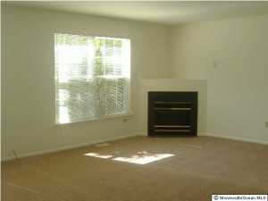 385 Deuce Dr, Wall, NJ 07719 photo 2
