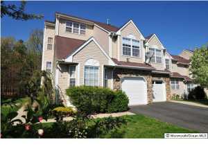 18 Iris Ct, Howell, NJ 07731 photo 1