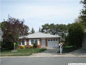 11 Eric Ct, Brick, NJ 08723 photo 1