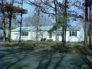814 Alpine St, Lanoka Harbor, NJ 08734 photo 1
