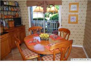 91 S Manor Ct, Wall, NJ 07719 photo 3