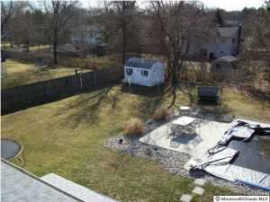 20 Kenneth Ter, Middletown, NJ 07748 photo 2