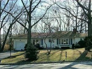 1010 Sunset Dr, Brielle, NJ 08730 photo 1