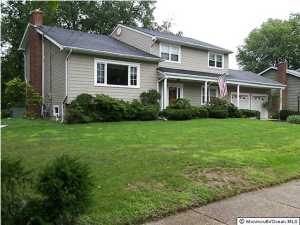 11 Jay Dr, Middletown, NJ 07748 photo 1