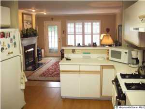 43 S Manor Ct, Wall, NJ 07719 photo 3